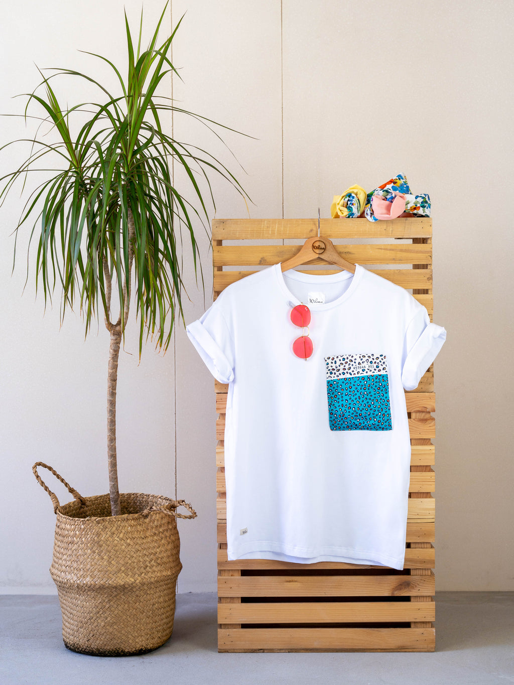 Completely Randomized Tshirt